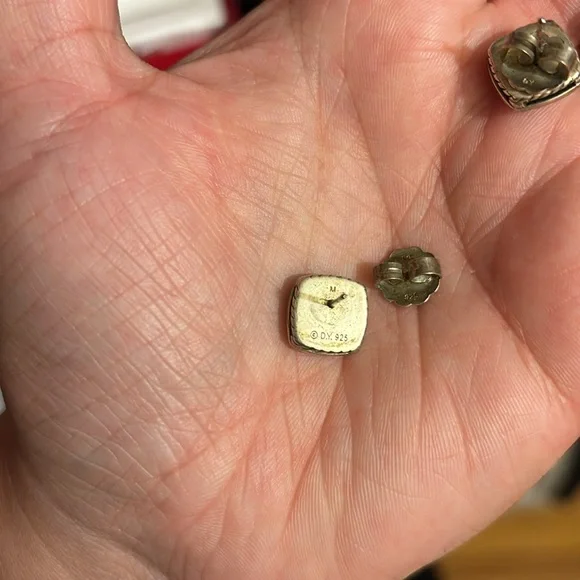 DAVID YURMAN ALBION BLUE TOPAZ DIAMOND Stud EARRINGS Authentic $1.2K - Picture 2 of 2